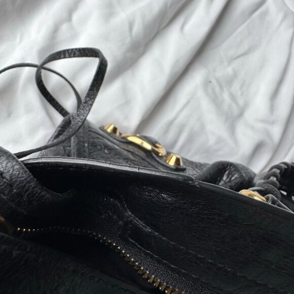 Auth S/S 2016 Balenciaga Black Gold HW City Medium Leather Bag - Picture 14 of 16
